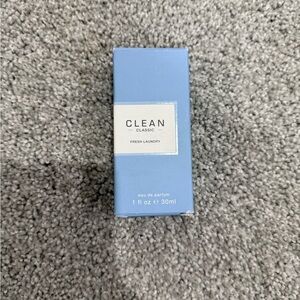 Clean Classic Fresh Laundry Eau de Parfum - Light Blue